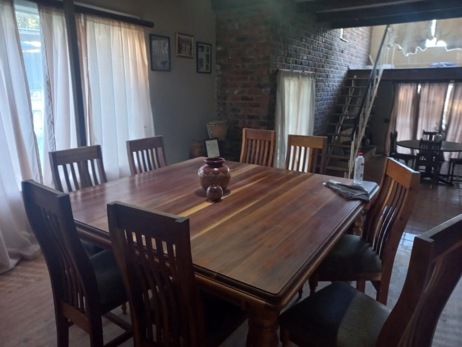5 Bedroom Property for Sale in Gonubie Eastern Cape